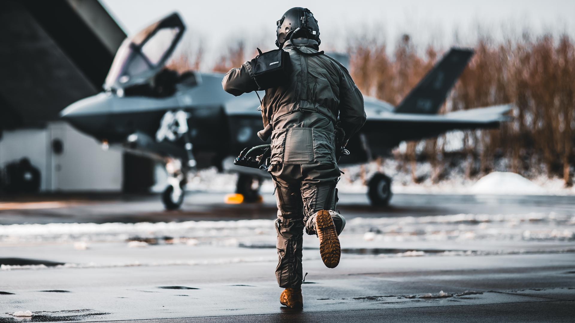 Dutch 322 Squadron. Dutch F-35 pilot scrambles for a QRA, Quick Reaction Alert taken.